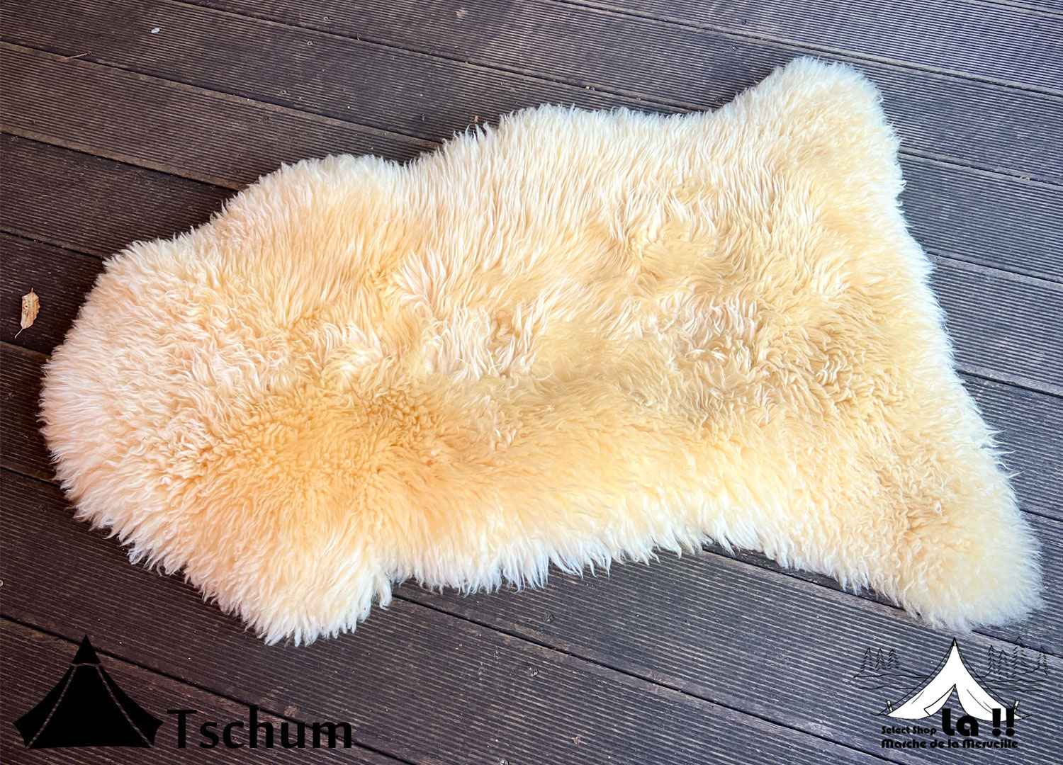 【 Tschum / チャン 】Merino Skin / メリノスキン / ドイツ産 トップグレードの密度を持つシープスキン / キャンプ、ブッシュクラフト