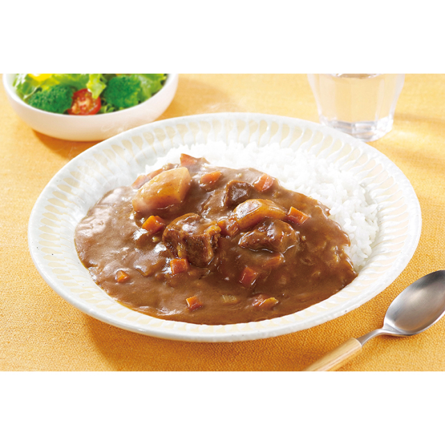 三田屋総本家 国産牛と国産野菜のチーズカレー