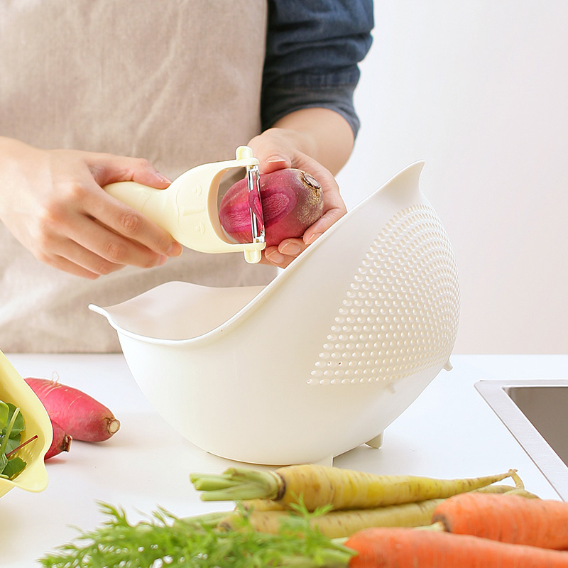 トリの水切りボウル Mサイズ ホワイト 洗う・さらす・水切り・和えるが１つでできるボウル MARNA マーナ