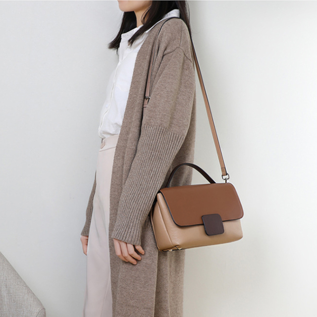 牛革 レディース 2WAYレザーバッグ ハンドバッグ ショルダーバッグ 牛革 着用イメージ