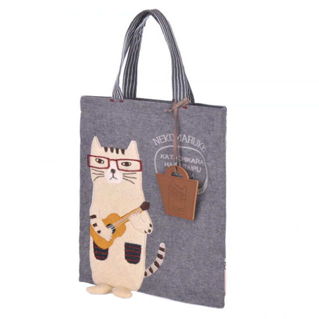 ネコまるけ 手提げバッグ(ネイビー) kusuguru Japan クスグルジャパン 斜め