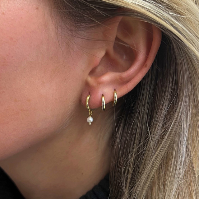MESH パール・ゴールドフープピアス 装着イメージ シルバー925 ポルトガル ジュエリー メッシュ