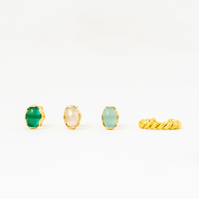 MESH スペクトラムセット(イヤーカフ1点・ピアス3点) 18Kゴールドコート シルバー925 ポルトガル直輸入 SET09 Gold Earrings 正面