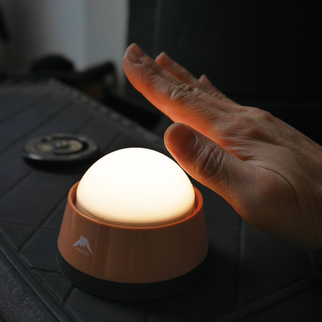LUMO 7WAY マウンテンライト 押しボタン型に変形