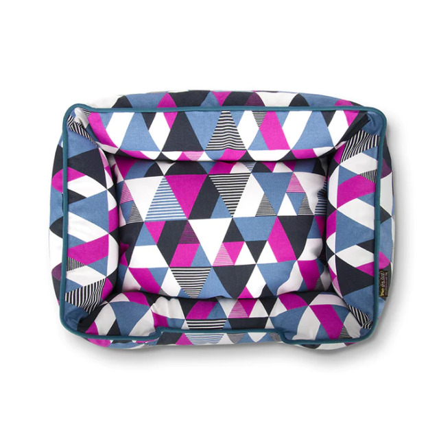 P.L.A.Y. プレイ ラウンジベッド（アーティストコレクション） モザイク (ソーダポップ, サイズ：M)　真上から見たところ