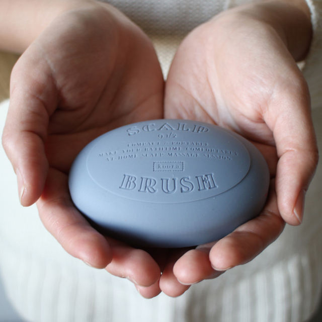 クーラ スカルプブラシ ソープ 石鹸型 koora サイズ感