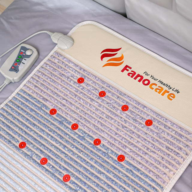 Fanocare 7種の天然石 温熱バイオマット ChakraMat R2500上部ズーム写真 36フォトン マイナスイオン・遠赤外線ストーンマット