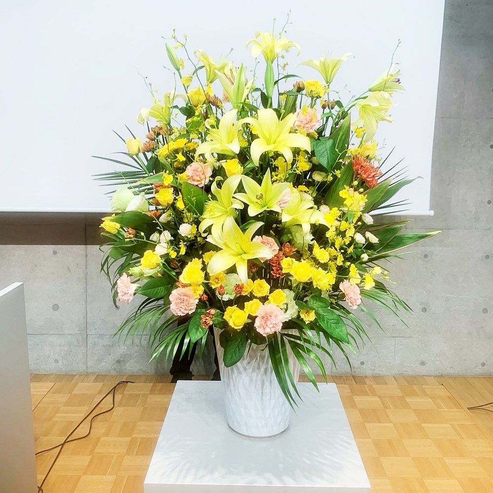 【上品に空間を彩る】壺花（30,000円・税別）