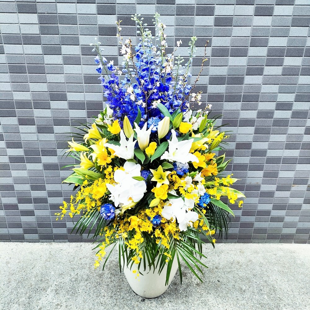 【空間に格を与える装花】壺花（70,000円・税別）