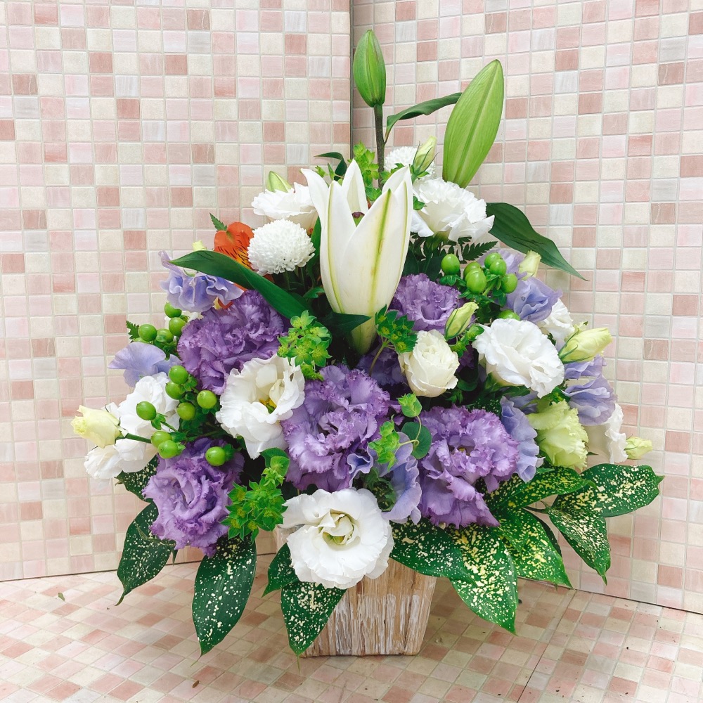 お供え お悔やみ 法要 一周忌 供花　白 紫 トルコ アレンジメント