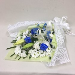 【供花】ユリ中心のお供え花束WB（H60）