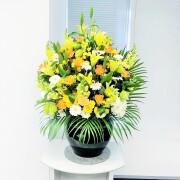 【洗練された空間演出に】壺花（50,000円・税別）