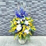 【空間に格を与える装花】壺花（70,000円・税別）