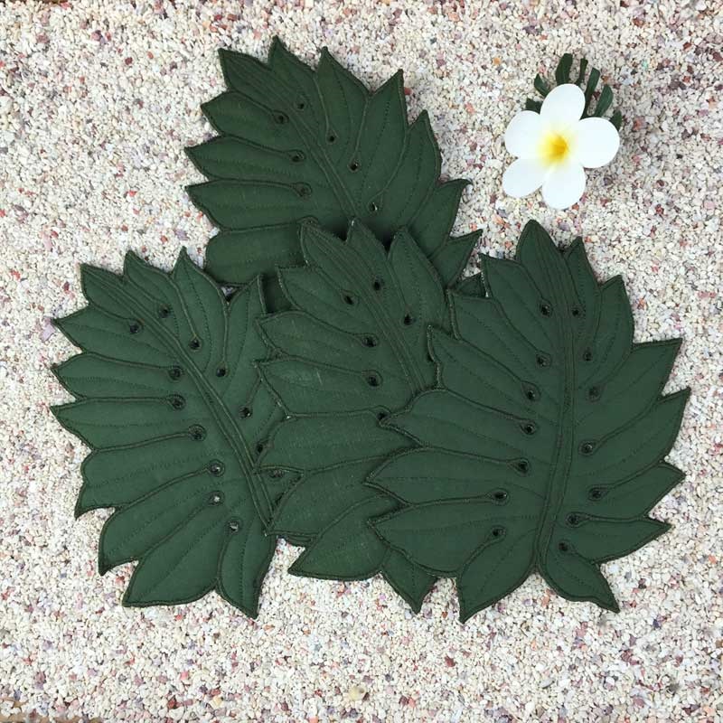 モンステラコースター4枚セット/ハワイアンキルト Hawaiian Quilt キッチングッズ ハワイアン雑貨 インテリア