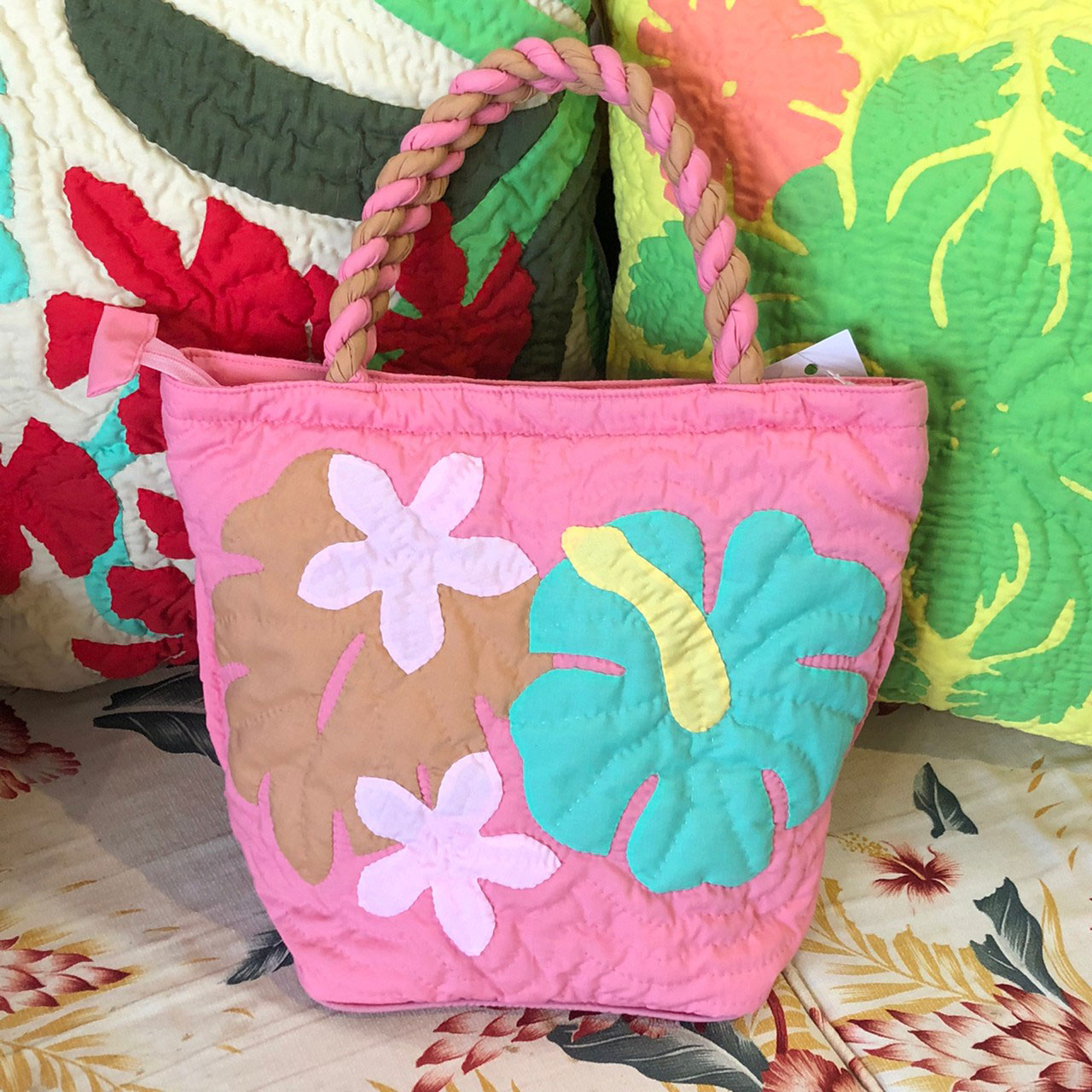 ハワイアンキルト ハンドバッグ ハイビスカス ピンク