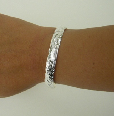 11fw-sl-bracelet01d.jpg