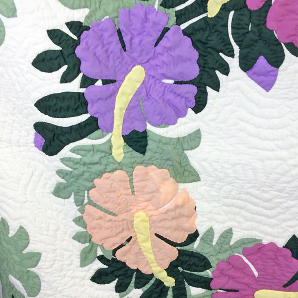 Hawaiian quilt ハワイアンキルトタペストリー ハイビスカス柄　107×107cm/インテリア　壁掛け　マット