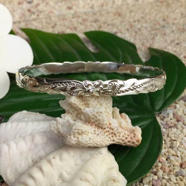 Hawaiianjewely ハワイアンジュエリー シルバーバングル「プルメリア＆ウェーブ」幅細