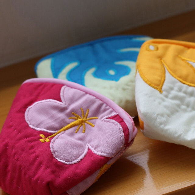ハワイアンキルト 花柄 コインケース 財布 小銭入