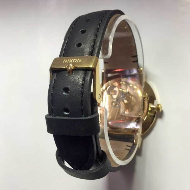 NIXON　腕時計 THE PORTER LEATHER　GOLD/BLACK JP/メンズウォッチ