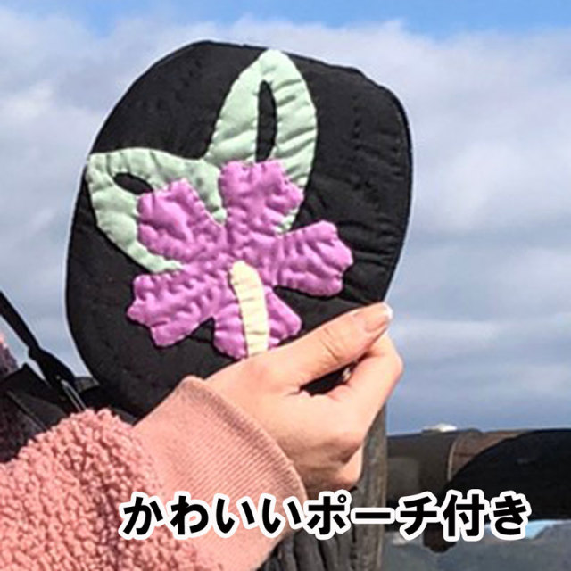 ハワイアンキルト　バッグ　モンステラ×ハイビスカス柄　ポーチ＆肩掛けストラップ付き
