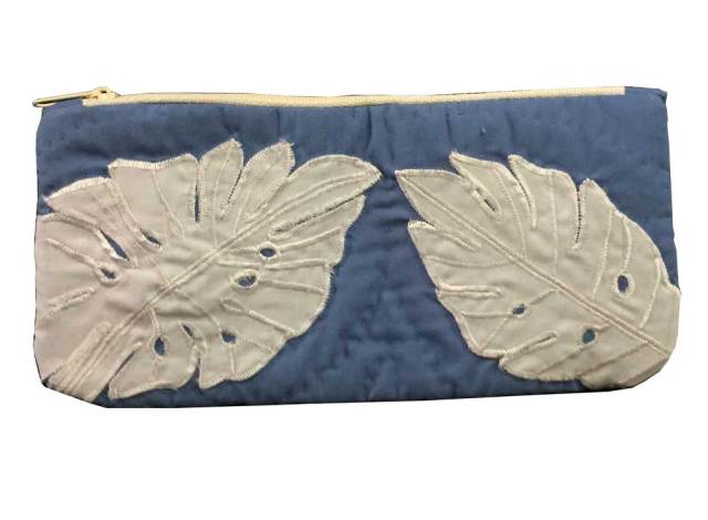 ハワイアンキルト Hawaiian Quilt リーフ柄ペンケース　/筆入れ　小物入れ　ポーチ　レディースバッグ　ハワイアン雑貨