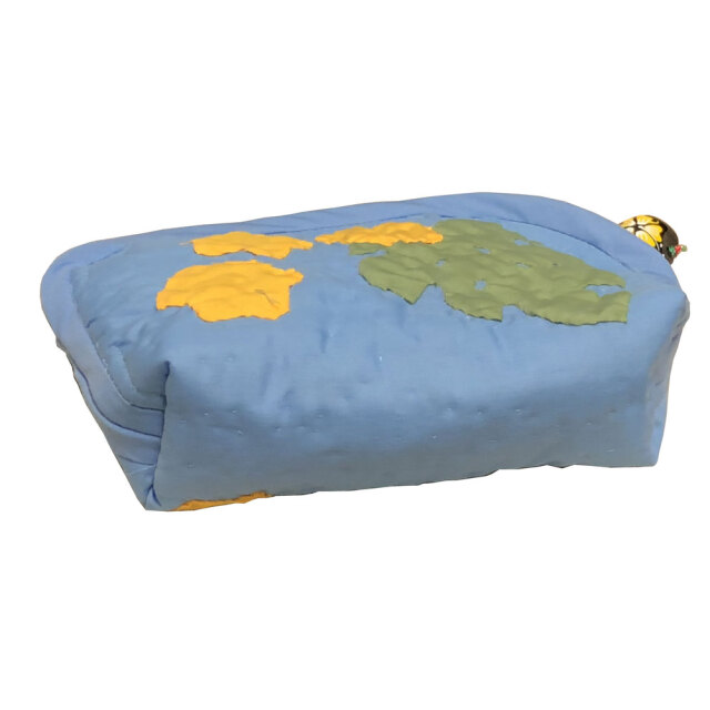 ハワイアンキルト  モンステラ ククイ付きポーチ Hawaiian Quilt 化粧ポーチ