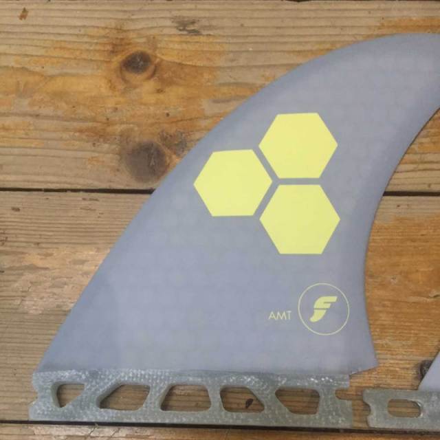 FUTURES FIN RTM HEX FAMT GREY 3FINS ハイパフォーマンスフィン