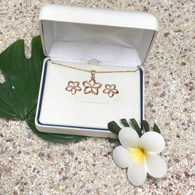 Vince　14K プルメリア ネックレス＆ピアスセット ハワイアンジュエリー 14k シンガポールチェーン付き透かしプルメリア