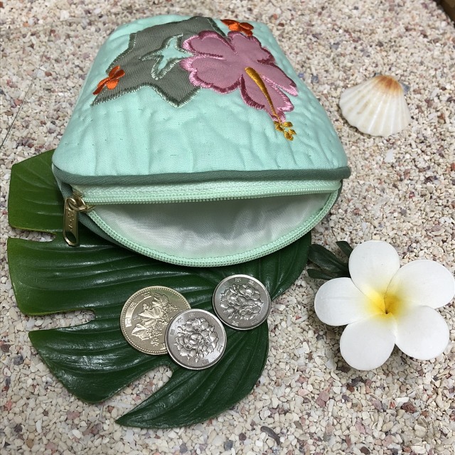 ハワイアンキルト Hawaiian Quilt ハイビスカスコインケース グリーン
