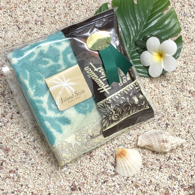 アイランドスタイル キャシーマムハンドタオル×ハワイアンホースト