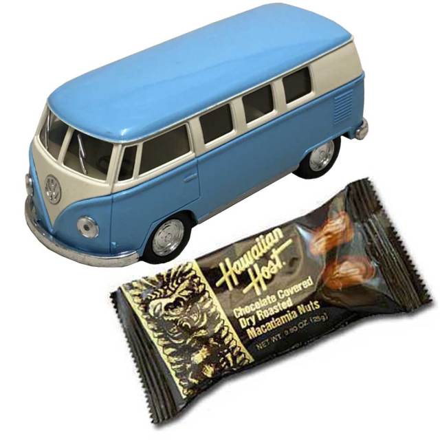 バレンタインギフト ダイキャストミニカー　1962 VW クラシカルバス パステル×チョコバーセット
