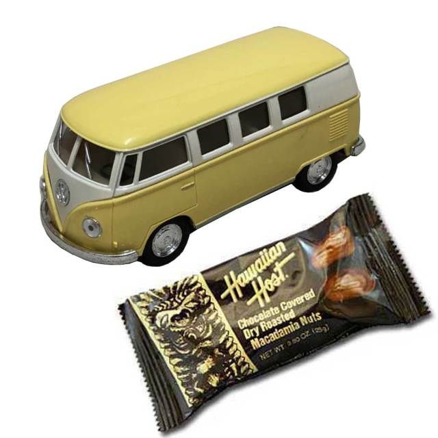 バレンタインギフト ダイキャストミニカー　1962 VW クラシカルバス パステル×チョコバーセット