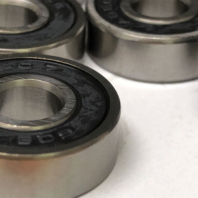 スケボー スケートボード ベアリング HIGH SPEED ABEC7 OIL TYPE  ABEC7 805 8個セット