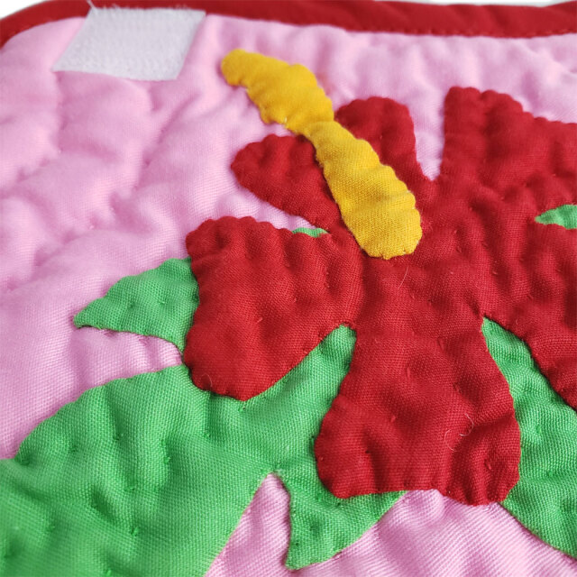 ハワイアンキルト　Hawaiian Quilt　ティッシュボックスカバー ハイビスカス