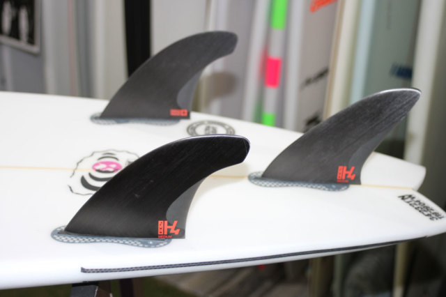 ック・ファニング監修 エフシーエスツーフィン FCS2 H4 Mick Fanning 3フィン