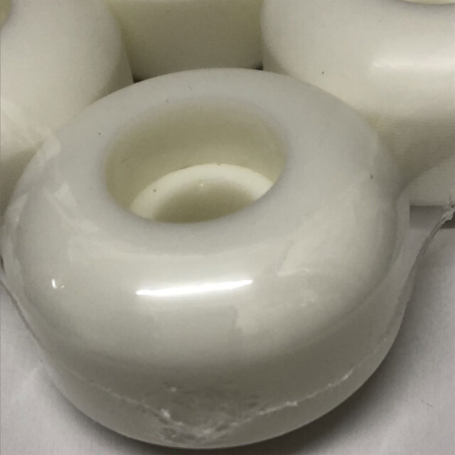 スケートボード ウィール 52mm×32mm 99a ハード