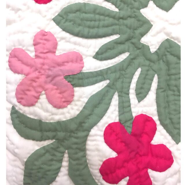 ハワイアンキルトグッズ クッションカバー プルメリア ピンクピンク