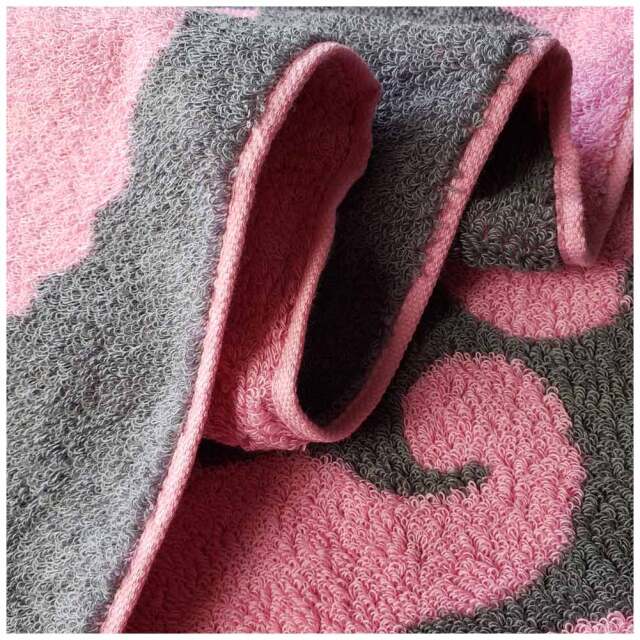 キャシーマム ハワイアンキルト柄 バスタオル 花 フラワー グレー ピンク  60cm×120cm