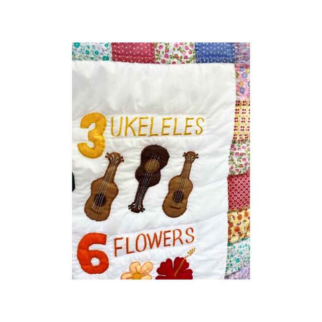 ハワイアンキルト ベビーブランケット 数字 ナンバー柄 パッチワーク風 マルチ