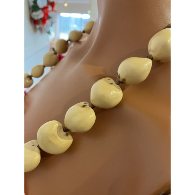 ククイ レイ Kukui Lei フラ ハワイアン 首飾り