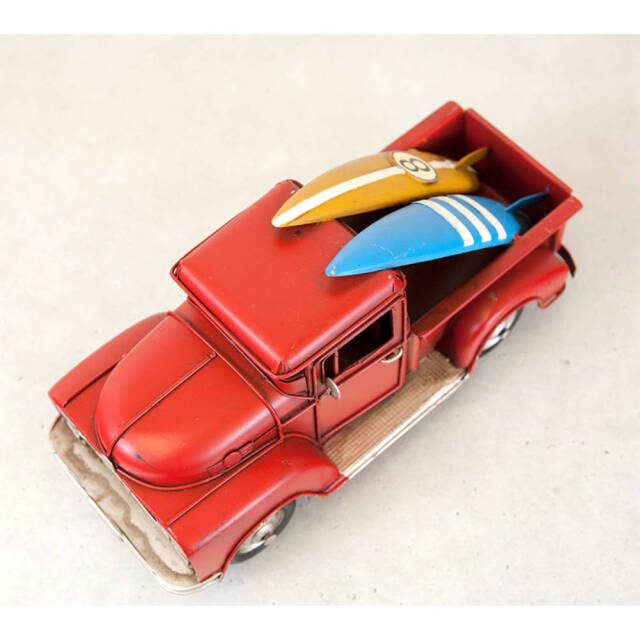 オールドカー　オブジェ　サーフィントラック 24fw-tintruck.jpg