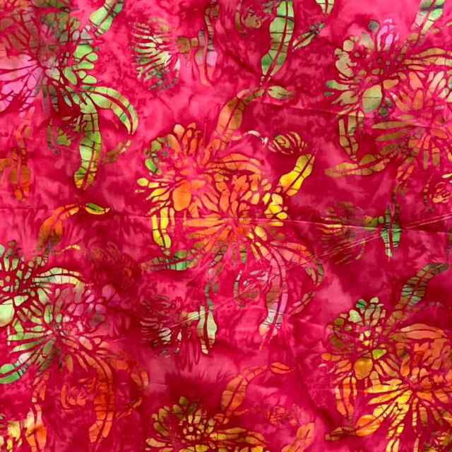 チャップ（バテックろうけつ染めの道具、花柄） オールドバティック