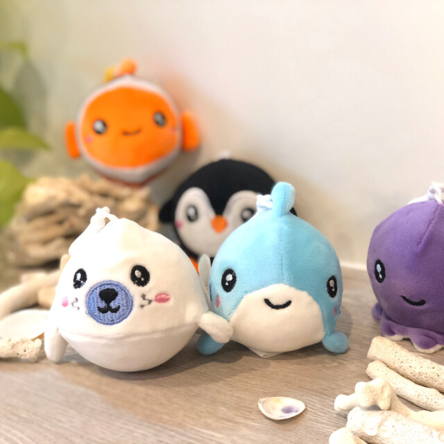 ぬいぐるみ キーホルダー スクイージーズ SQUEEZIES 海の生き物