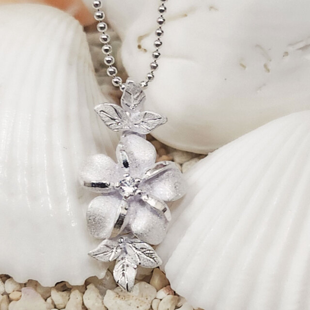 ハワイアンジュエリー プルメリアペンダント ネックレス シルバー チェーン付き