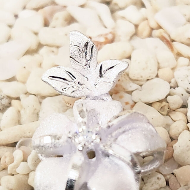 ハワイアンジュエリー プルメリアペンダント ネックレス シルバー チェーン付き