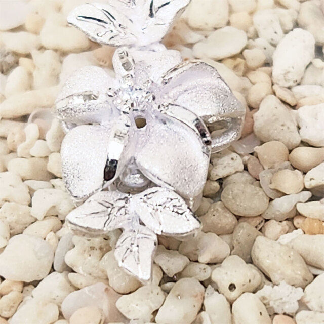 ハワイアンジュエリー プルメリアペンダント ネックレス シルバー チェーン付き