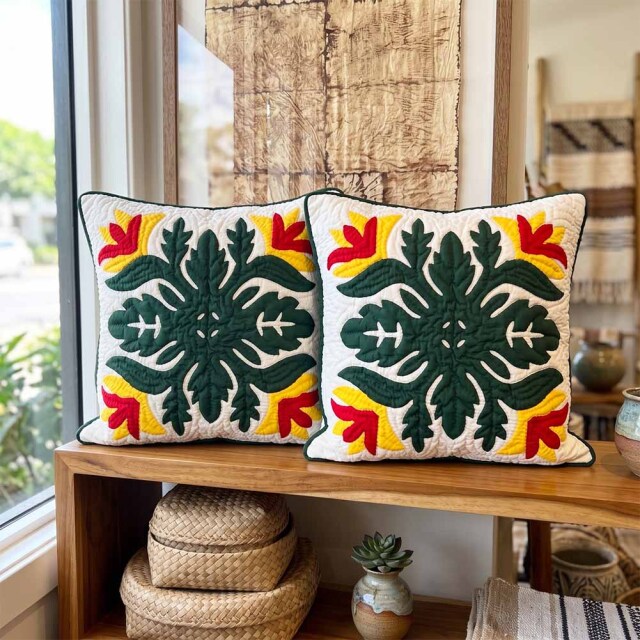 ハワイアンキルト クッションカバー 極楽鳥花 レッド 46cm×46cm 完成品 ハンドメイド