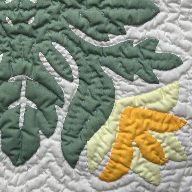 ハワイアンキルト クッションカバー 極楽鳥花 レモンイエロー 46cm×46cm 完成品
