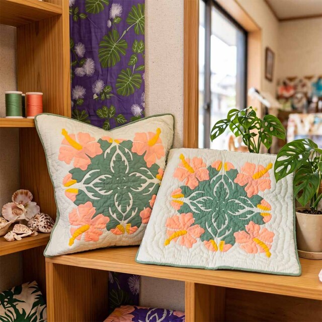 ハワイアンキルト クッションカバー ハイビスカス オレンジ 46cm×46cm 完成品 ハンドメイド